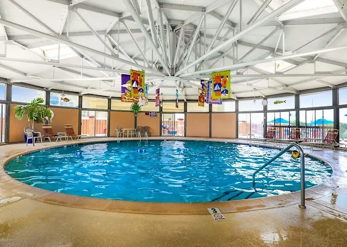 Stunning Ocean-front And Ocean-view With Pools And Sports Courts Ocean City