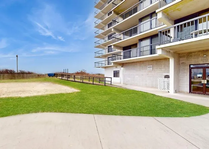 Holiday home Stunning Ocean-front And Ocean-view With Pools And Sports Courts Ocean City
