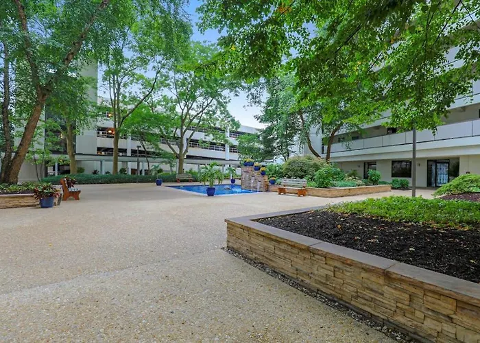 Stunning Ocean-front And Ocean-view With Pools And Sports Courts Holiday home Ocean City